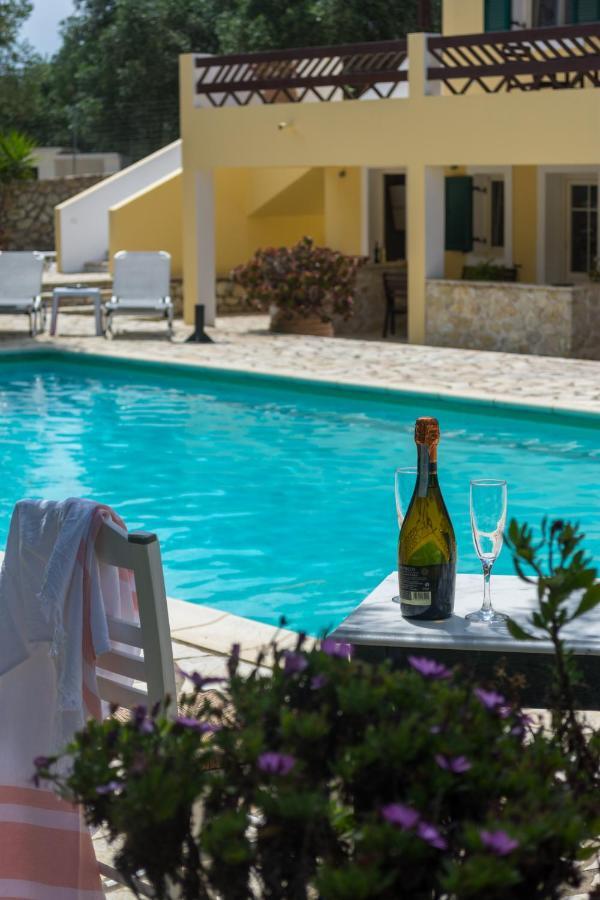 Villa Elaia Suites & Apartments No.2 Gaios Luaran gambar